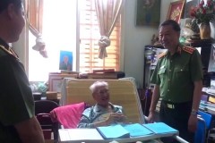 Bộ trưởng Tô Lâm thăm hỏi các đồng chí nguyên lãnh đạo Tổng cục An ninh