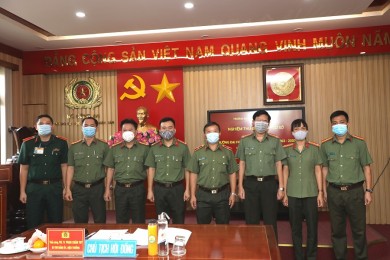 Trường Đại học An ninh nhân dân tổ chức đánh giá, nghiệm thu đề tài khoa học cấp cơ sở “Lịch sử Đảng bộ Trường Đại học An ninh nhân dân (1963 - 2003)”