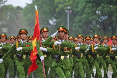 Lực lượng Cảnh sát nhân dân phát huy truyền thống vẻ vang “Mưu trí, dũng cảm, vì nước, vì dân, quên thân phục vụ”