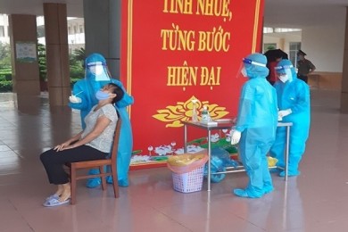 Tổ chức tập huấn xét nghiệm test nhanh tăng cường năng lực phòng, chống dịch Covid-19, đảm bảo thực hiện mục tiêu kép và hỗ trợ địa phương, cơ sở sẵn sàng “bốn tại chỗ” 