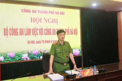 Thứ trưởng Nguyễn Duy Ngọc làm việc với Công an thành phố Hà Nội về công tác phòng, chống tội phạm, bảo đảm trật tự, an toàn xã hội