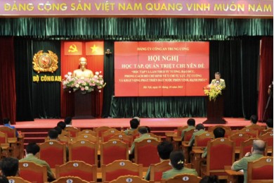 Đảng ủy Công an Trung ương tổ chức học tập và làm theo tư tưởng, đạo đức, phong cách Hồ Chí Minh
