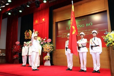 Ra mắt Trung đoàn Không quân CAND