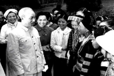 "Văn hóa phải soi đường cho quốc dân đi"