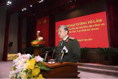 Đẩy mạnh phát triển kinh tế - xã hội, giữ vững quốc phòng - an ninh nơi địa đầu Tổ quốc
