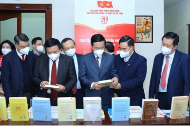 Ra mắt sách của Tổng Bí thư Nguyễn Phú Trọng về con đường đi lên CNXH ở Việt Nam