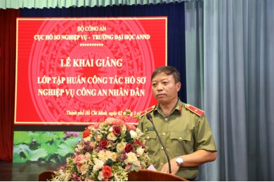 Tổ chức Lễ khai giảng lớp tập huấn công tác hồ sơ nghiệp vụ Công an tại Trường Đại học An ninh nhân dân