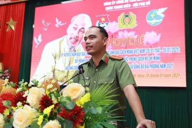 Lãnh đạo Bộ Công an gửi Thư khen Trung tá Lê Hoàng Việt Lâm, giảng viên Đại học An ninh nhân dân dũng cảm bắt cướp