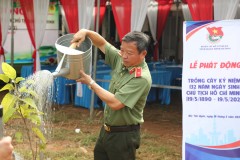 Trường Đại học An ninh nhân dân phối hợp cùng Công an tỉnh Bình Dương, Tỉnh Đoàn Bình Dương tổ chức Lễ phát động trồng cây Kỷ niệm 132 năm ngày sinh Chủ tịch Hồ Chí Minh (19/5/1890-19/5/2022)