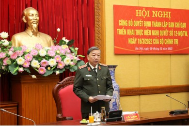 Công bố Quyết định thành lập Ban Chỉ đạo triển khai thực hiện Nghị quyết số 12-NQ/TW của Bộ Chính trị