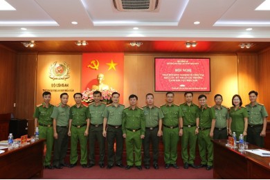 Tổ chức toạ đàm trao đổi kinh nghiệm và giao lưu văn nghệ, thể thao giữa cán bộ, chiến sĩ Phòng Hậu cần thuộc các trường Công an nhân dân khu vực phía Nam