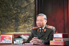 75 năm thực hiện Sáu điều Bác Hồ dạy - Lực lượng Công an nhân dân "rèn đức, luyện tài, lập chiến công, vì nước quên thân, vì dân phục vụ"