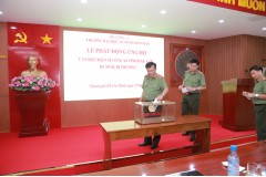 Trường Đại học An ninh nhân dân ủng hộ, động viên, chia sẻ khó khăn với gia đình cán bộ, chiến sĩ hy sinh và bị thương tại tỉnh Đắk Lắk