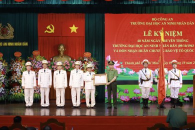 Trường Đại học An ninh nhân dân tổ chức trọng thể Lễ Kỷ niệm 60 năm Ngày truyền thống Nhà trường (09/10/1963 - 09/10/2023) và đón nhận Huân chương Bảo vệ Tổ quốc hạng Nhì