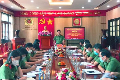 Phòng Quản lý đào tạo và bồi dưỡng nâng cao tổ chức Hội nghị sơ kết công tác học kỳ I và chương trình công tác học kỳ II, năm học 2021 - 2022
