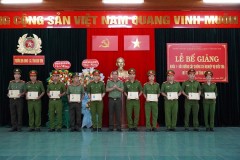 Trường Đại học An ninh nhân dân tổ chức Lễ Bế giảng Khóa 1 – Bồi dưỡng cấp chứng chỉ nghiệp vụ điều tra mở tại Công an tỉnh Kon Tum Kon Tum   