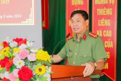 Trường Đại học An ninh nhân dân phối hợp với Công an tỉnh Vĩnh Long tổ chức Lễ Khai giảng lớp Bồi dưỡng cấp chứng chỉ nghiệp vụ điều tra mở tại Công an tỉnh Vĩnh Long Khóa 1, năm học 2024 - 2025