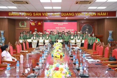 Hội Phụ nữ Trường Đại học An ninh nhân dân tổ chức Hội nghị Tổng kết phong trào thi đua giai đoạn 2020 – 2025 và tuyên dương gương điển hình tiên tiến