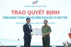 Trường Đại học An ninh nhân dân tham quan, trao đổi kinh nghiệm tại Trường Đại học Tôn Đức Thắng
