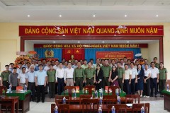 Trường Đại học An ninh nhân dân phối hợp với Công an tỉnh Quảng Ngãi tổ chức Lễ khai giảng lớp bồi dưỡng Bảo vệ an ninh kinh tế  trong hội nhập quốc tế cho lãnh đạo doanh nghiệp trên địa bàn tỉnh Quảng Ngãi