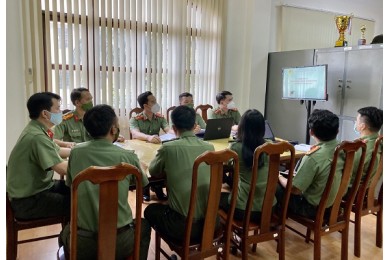 Phòng khảo thí và đảm bảo chất lượng đào tạo  tổ chức tập huấn sử dụng phần mềm tổ hợp đề thi testpro intermediate và phần mềm e-office cho cán bộ trong đơn vị phục vụ chuyển đổi số và liên thông xây dựng nhà trường điện tử