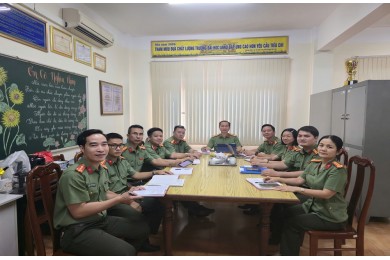 Chi bộ Phòng Bảo đảm chất lượng đào tạo tổ chức Hội nghị sinh hoạt chuyên đề học tập, quán triệt và thực hiện Nghị quyết Đại hội đại biểu Đảng bộ Công an Trung ương lần thứ VIII, nhiệm kỳ 2025 - 2030 và phát động phong trào thi đua Ba nhất