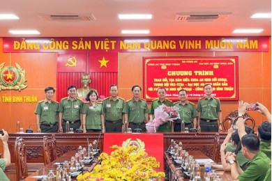 Trường Đại học An ninh nhân dân tổ chức cho học viên tham quan thực tế tại Công an tỉnh Bình Thuận