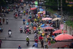 TP.HCM chưa giãn cách theo chỉ thị 16, chỉ phong tỏa 6 khu phố