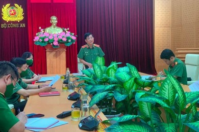 Tăng cường hỗ trợ Công an các địa phương phía Nam chống dịch