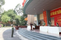 Trường Đại học An ninh nhân dân tổ chức Lễ xuất quân đợt 4 tăng cường chi viện hỗ trợ đảm bảo an ninh, trật tự trong phòng, chống dịch COVID-19 trên địa bàn tỉnh Long An 