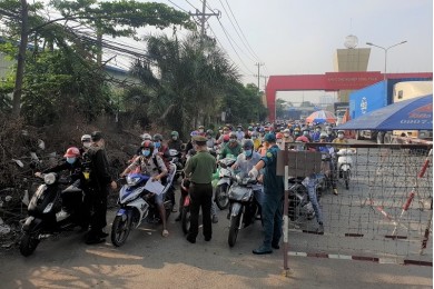 Ban Chỉ đạo phòng, chống dịch COVID-19 tỉnh Bình Dương thăm hỏi và động viên học viên Trường Đại học An ninh nhân dân tham gia chi viện, hỗ trợ phòng chống, dịch COVID-19 trên địa bàn tỉnh