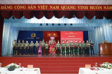 Trường Đại học An ninh nhân dân tổ chức Lễ bế giảng Khóa D27 hệ Chính quy và Khóa DT23 hệ Cử tuyển, niên khóa 2017 - 2021