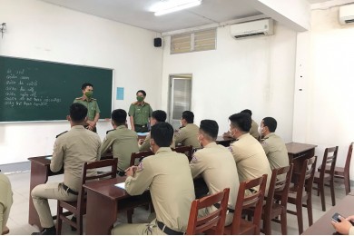 Trường Đại học An ninh nhân dân tổ chức các hoạt động đầu khóa cho học viên Khóa 11 - Bộ Nội vụ Vương quốc Campuchia 