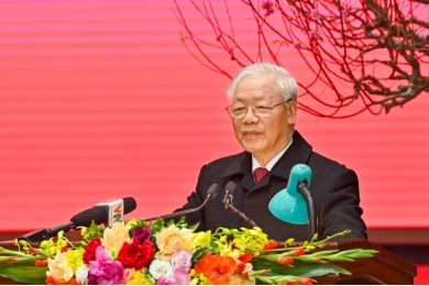 Tổng Bí thư chúc Tết Đảng bộ, chính quyền và nhân dân Hà Nội