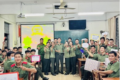 Chi đoàn LT-C4A tổ chức ngoại khoá Cuộc thi Tiếng Anh “English Champion”