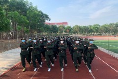 Chạm đến ước mơ