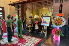 Trường Đại học An ninh nhân dân tổ chức về nguồn tại các Khu di tích lịch sử tỉnh Vĩnh Long