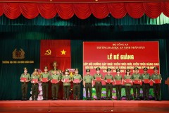 Trường Đại học An ninh nhân dân tổ chức Lễ trao bằng Tiến sĩ và Bế giảng cho học viên các khóa, lớp học.