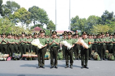 Trường Đại học An ninh nhân dân tổ chức lễ đón Đoàn công tác chi viện ứng phó, khắc phục hậu quả thiên tai tại tỉnh Đắk Lắk hoàn thành nhiệm vụ trở về