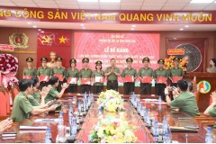 Trường Đại học An ninh nhân dân bế giảng Lớp Bồi dưỡng kiến thức mới, nâng cao cho Trưởng phòng và tương đương