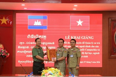 Trường Đại học An ninh nhân dân tổ chức Lễ khai giảng Lớp Bồi dưỡng và Khóa đào tạo trình độ đại học cho cán bộ Bộ Nội vụ Vương quốc Campuchia 
