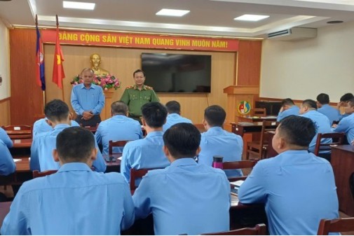 Trường Đại học An ninh nhân dân gặp mặt, đối thoại với học viên Bộ Nội vụ Vương quốc Campuchia