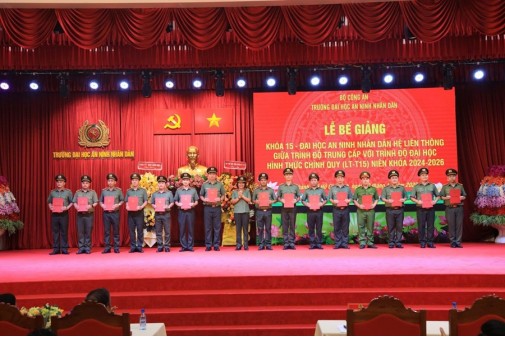Trường Đại học An ninh nhân dân tổ chức Lễ Bế giảng Khóa LT-T15 niên khoá 2024 - 2026