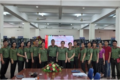 Trung tâm Lưu trữ và Thư viện tổ chức Hội thảo khoa học cấp đơn vị với đề “Quá trình hình thành và phát triển Trung tâm Lưu trữ và Thư viện Trường Đại học An ninh nhân dân” 