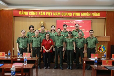 Trường Đại học An ninh nhân dân tổ chức trao trợ cấp khó khăn đột xuất cho cán bộ, giảng viên, nhân viên