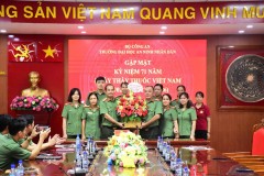 Trường Đại học An ninh nhân dân thăm và chúc mừng các đơn vị y tế nhân kỷ niệm 71 năm Ngày Thầy thuốc Việt Nam