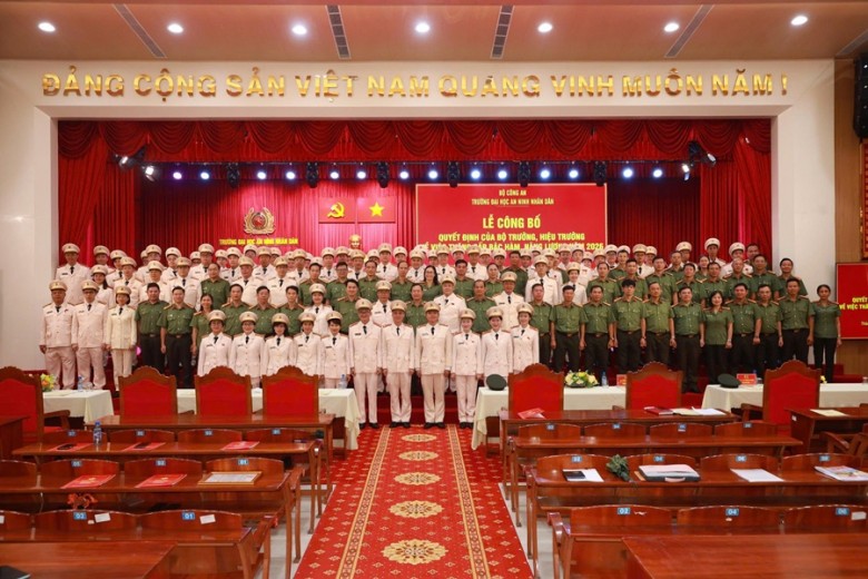 Trường Đại học An ninh nhân dân công bố Quyết định thăng cấp bậc hàm, nâng bậc lương đợt tháng 6 năm 2026