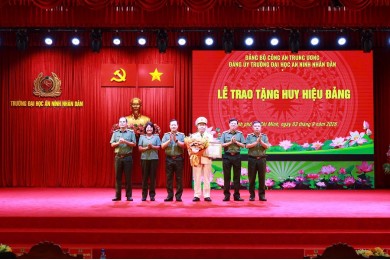 Đảng ủy Trường Đại học An ninh nhân dân tham dự Hội nghị toàn quốc nghiên cứu, học tập, quán triệt và triển khai thực hiện một số Nghị quyết, Chỉ thị của Bộ Chính trị