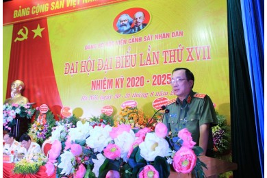 Phát huy truyền thống anh hùng, xây dựng Đảng bộ Học viện Cảnh sát nhân dân thật sự trong sạch, vững mạnh và mẫu mực toàn diện