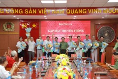Gặp mặt truyền thống Cựu giáo viên Khoa Trinh sát, Học viện An ninh nhân dân qua các thời kỳ tại Trường Đại học An ninh nhân dân